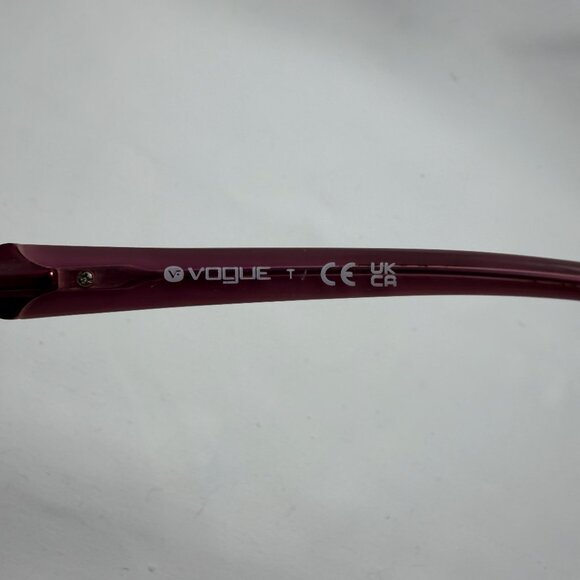 Vogue Timeless Eyeglasses - Frames only - Picture 7 of 10